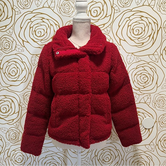 Abercrombie & Fitch Jackets & Blazers - Abercrombie & Fitch red Sherpa Puffer Jacket